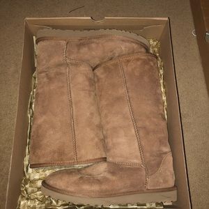Ugg boots brown